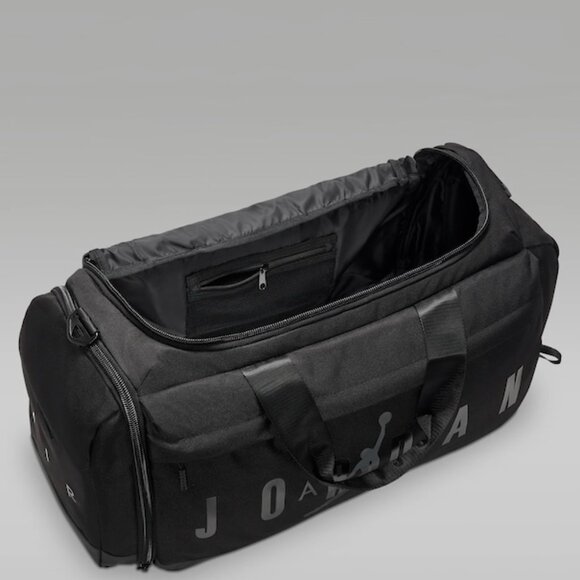 Jordan Velocity. Duffle Bag (62.5L). MM0920-KK2 - Picture 4 of 8